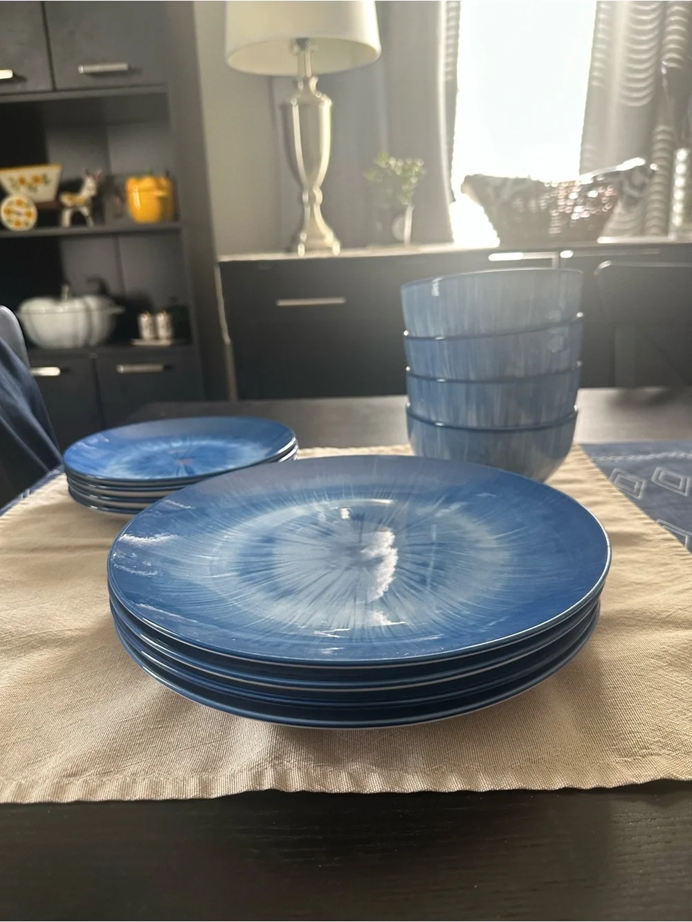 N/A elegant blue